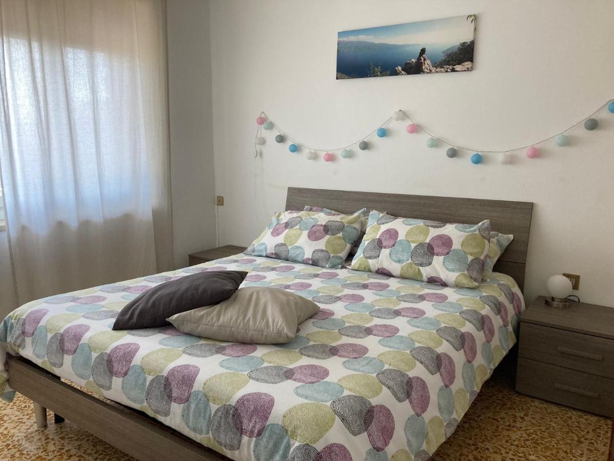 ガルニャーノCasa Ameliaアパートメント エクステリア 写真